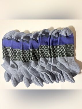 Bombas 7 Pack  Gray and Purple Cushioned Ankle Socks Size M
